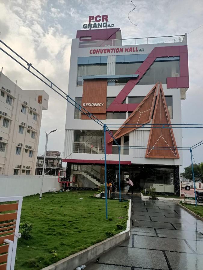 Hotel Pcr Grand Residency Rayachoty Exterior foto